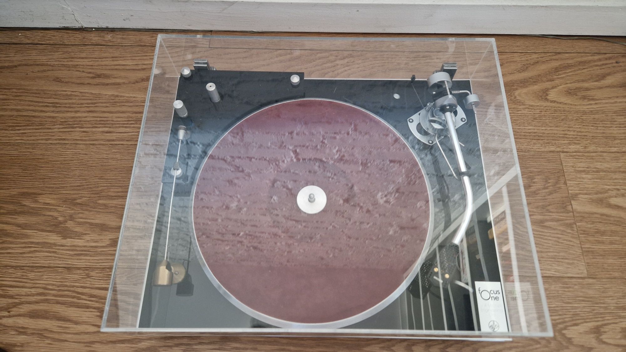 Gramofon Focus One JA Michell ramię SME3009