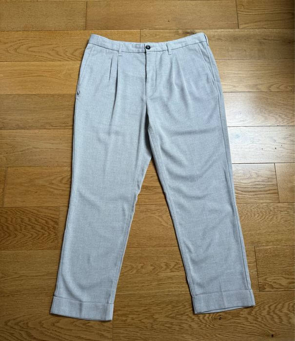 Męskie spodnie chinosy Zara roz. 44