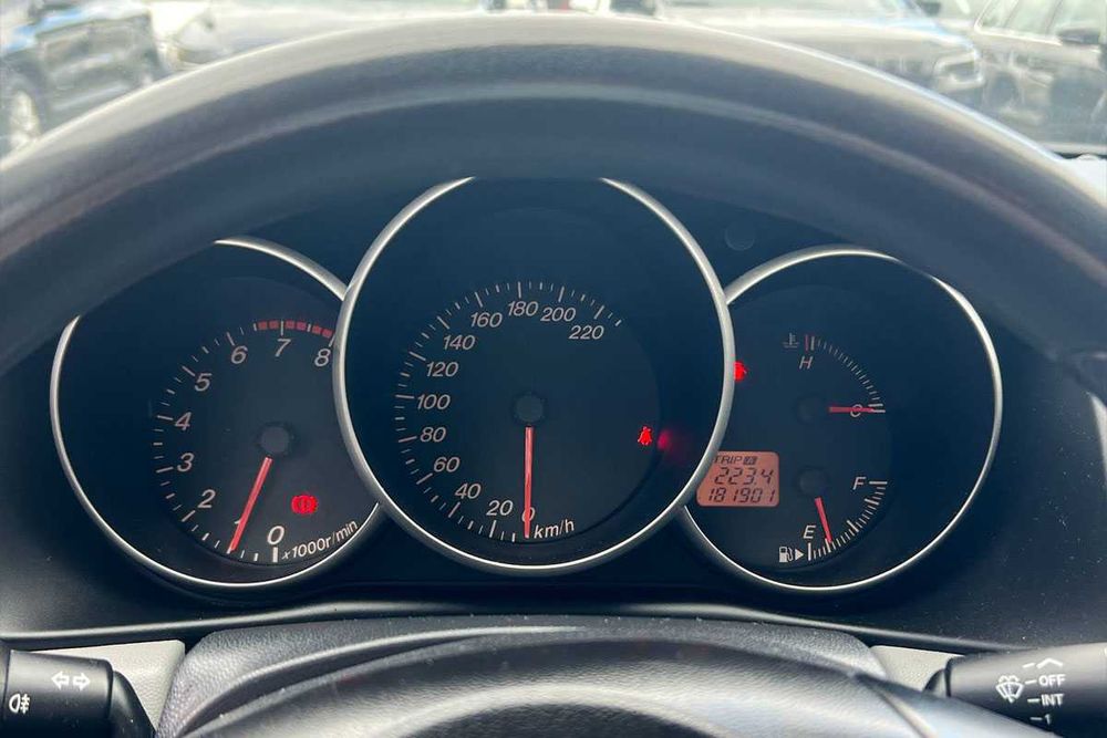 Mazda 3 2004 року