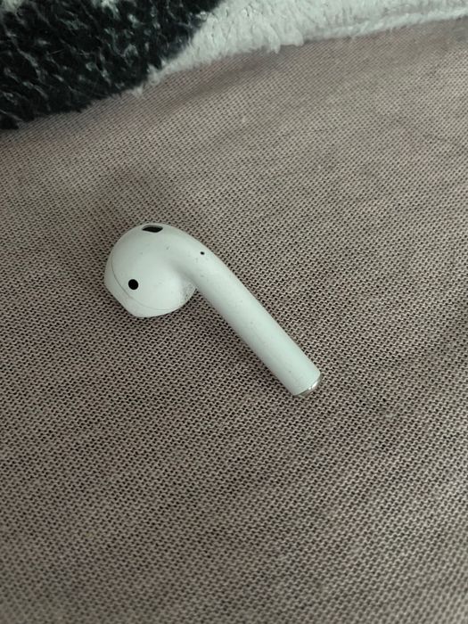 AirPods 1 generacji 2