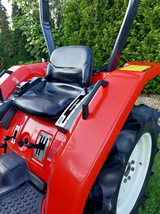 Traktorek Yanmar Af22 22KM 4x4 Wspomaganie Rewers PoverShift Oryginał