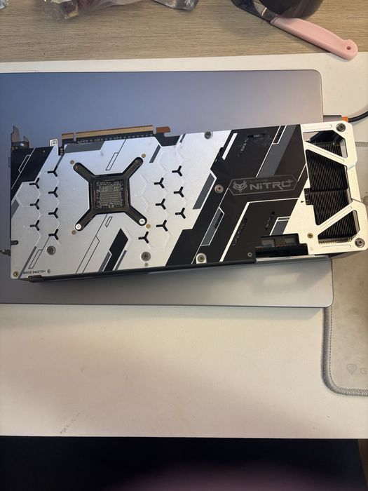 Radeon 5700 xt sapphire nitro