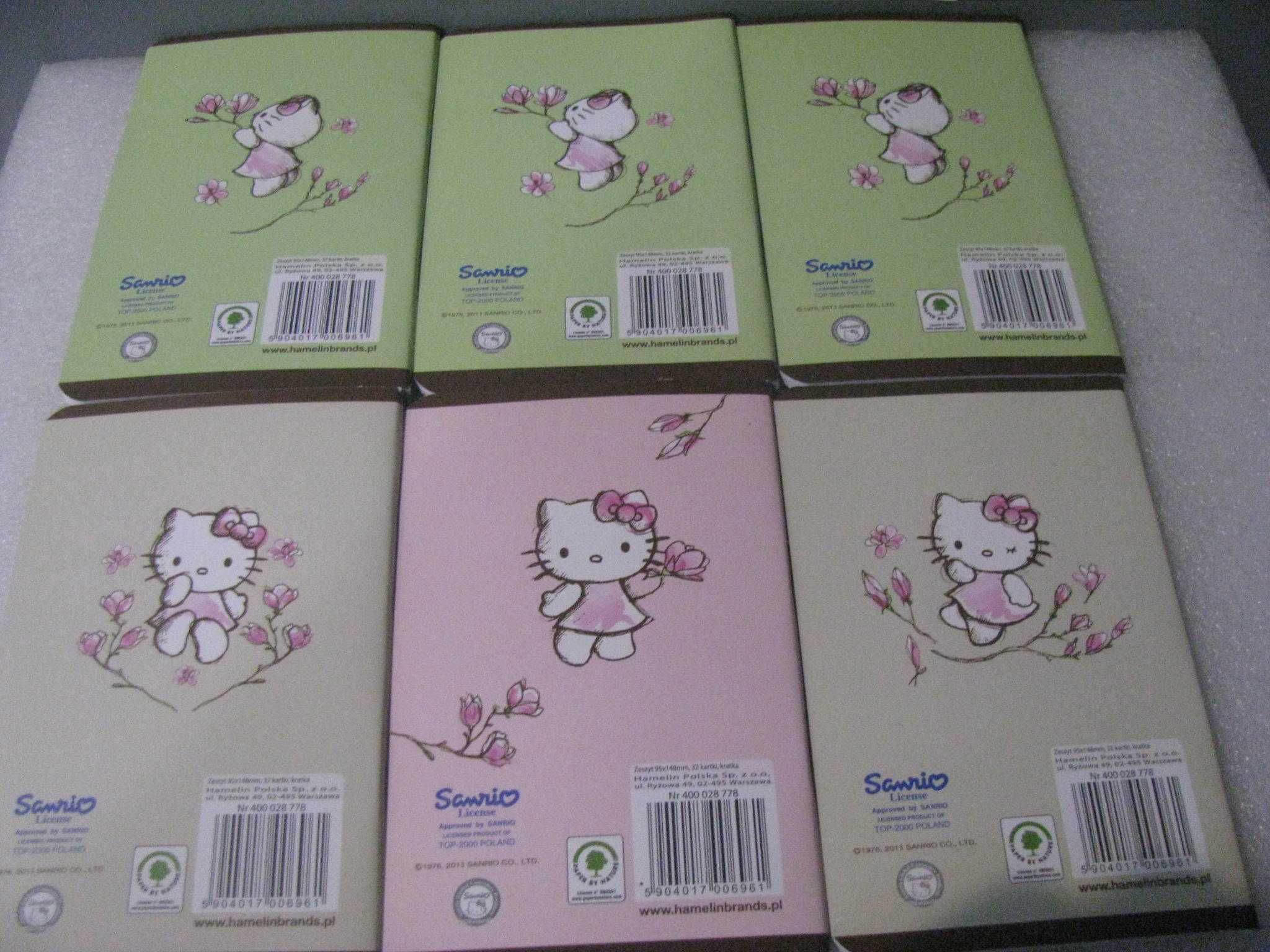 zestaw notesów 6szt mix A6 w kratkę 32 kartkowe Hello kitty