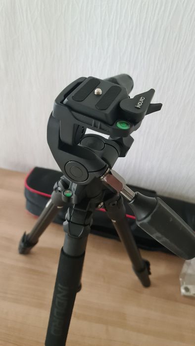 Штатив Induro Adverture AKP0 з 3D головою