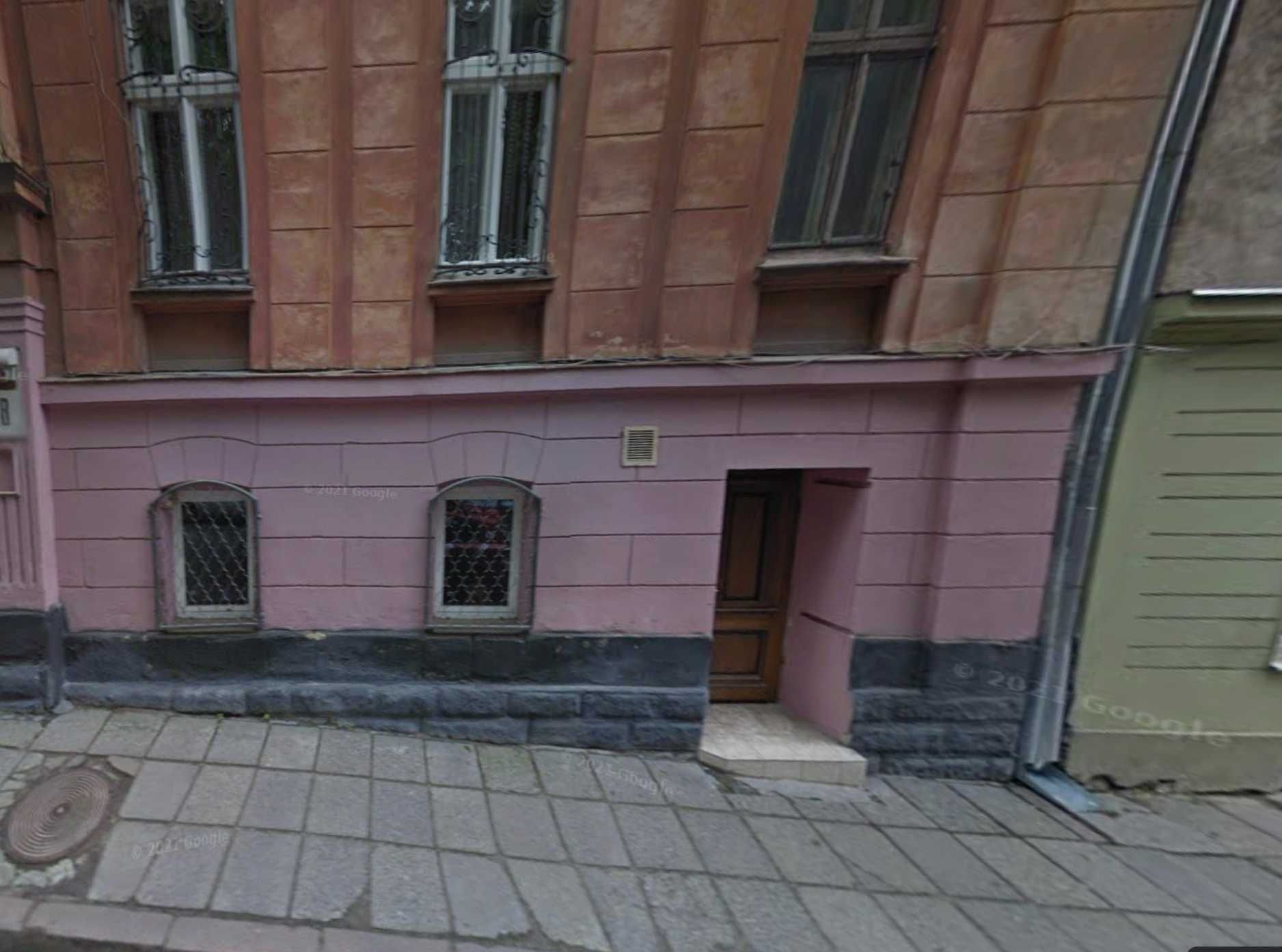 Продаж комерційного фасадного приміщення 60 м2, вул.Драгоманова