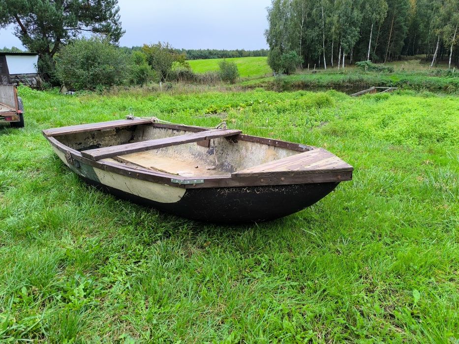 Duża łódka wędkarska 350x140 szczelna do odmalowania