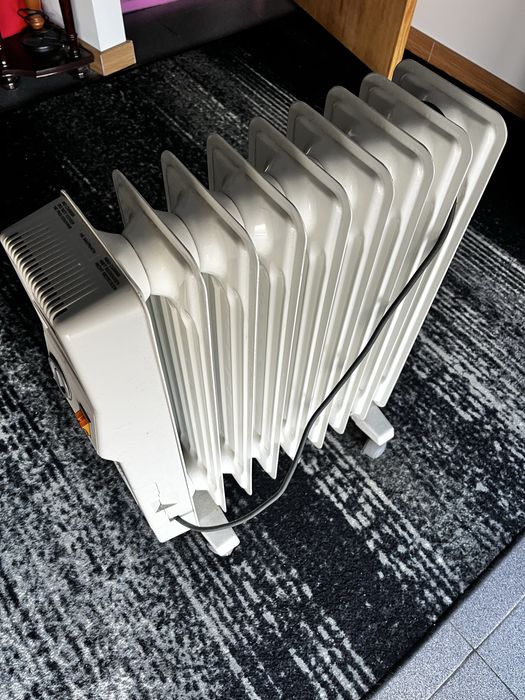 Aquecedor a óleo UFESA 2000w