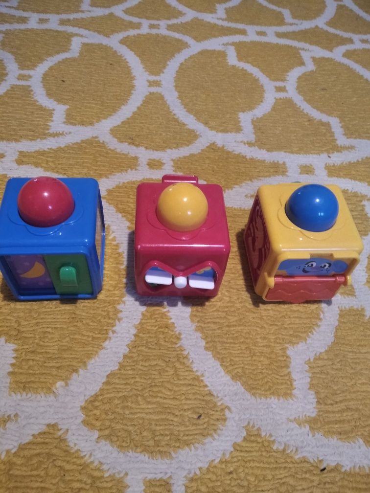 Fisher Price klocki aktywne