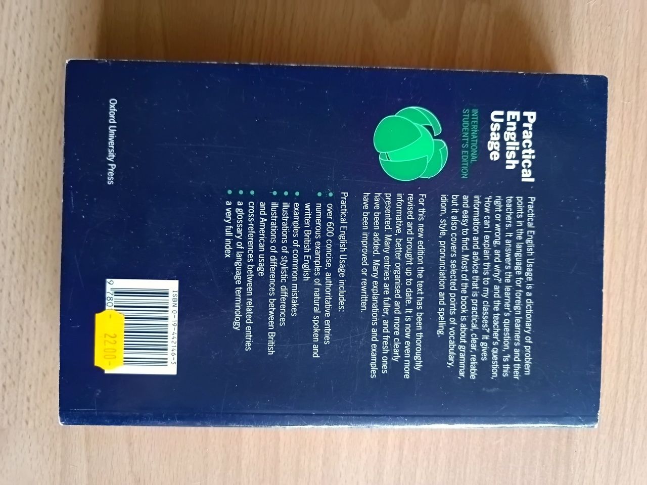 Praktical english usage. Michael Swan  Oxford students edition