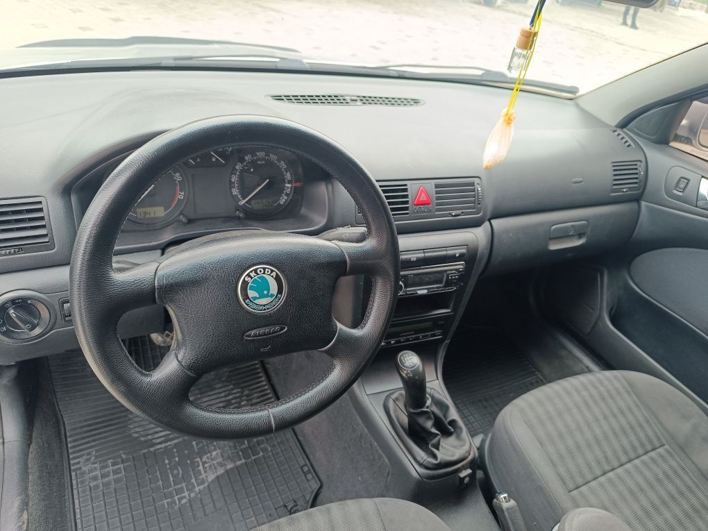 Продам Skoda Octavia 1.8 turbo