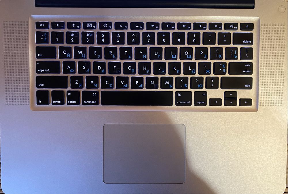 Ноутбук Macbook Pro 15 макбук про 8 Ram core i5 SSD 128