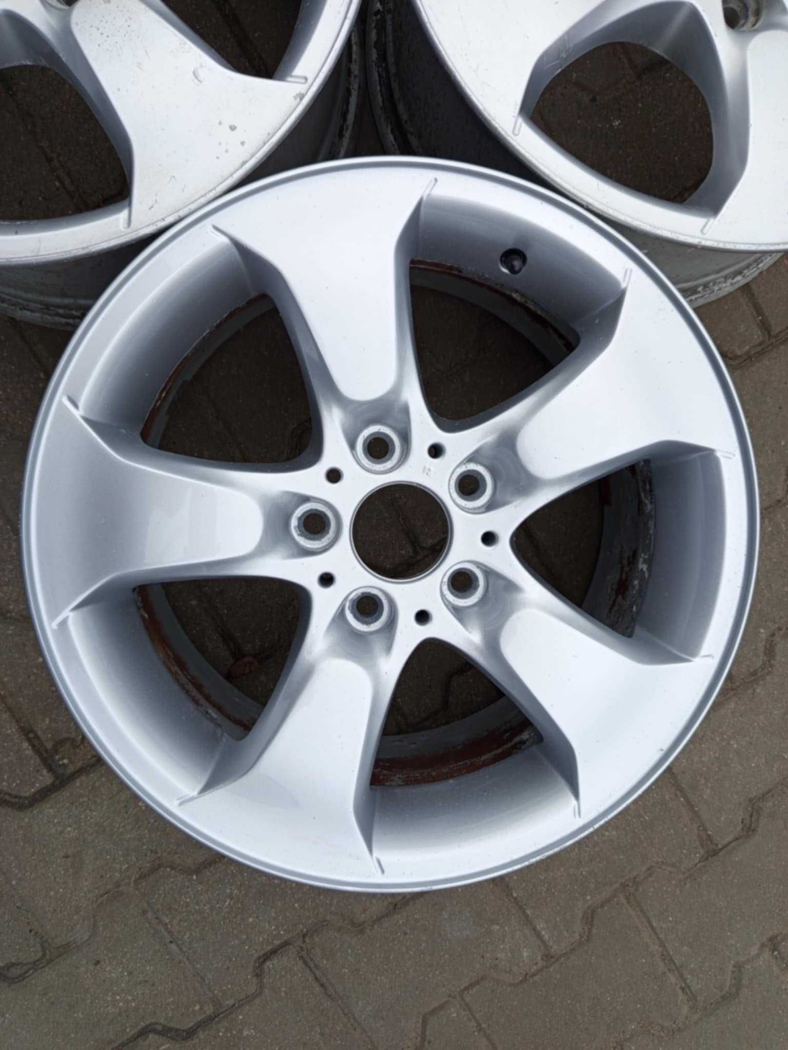 Felgi Alu 17 BMW X3 E83 OE 3.417.393 8Jx17x5x120x72,5 ET46