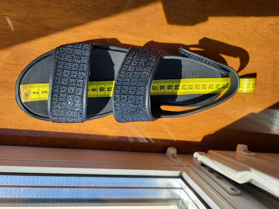 Сандалии Sketchers FOAMIES 39 размер