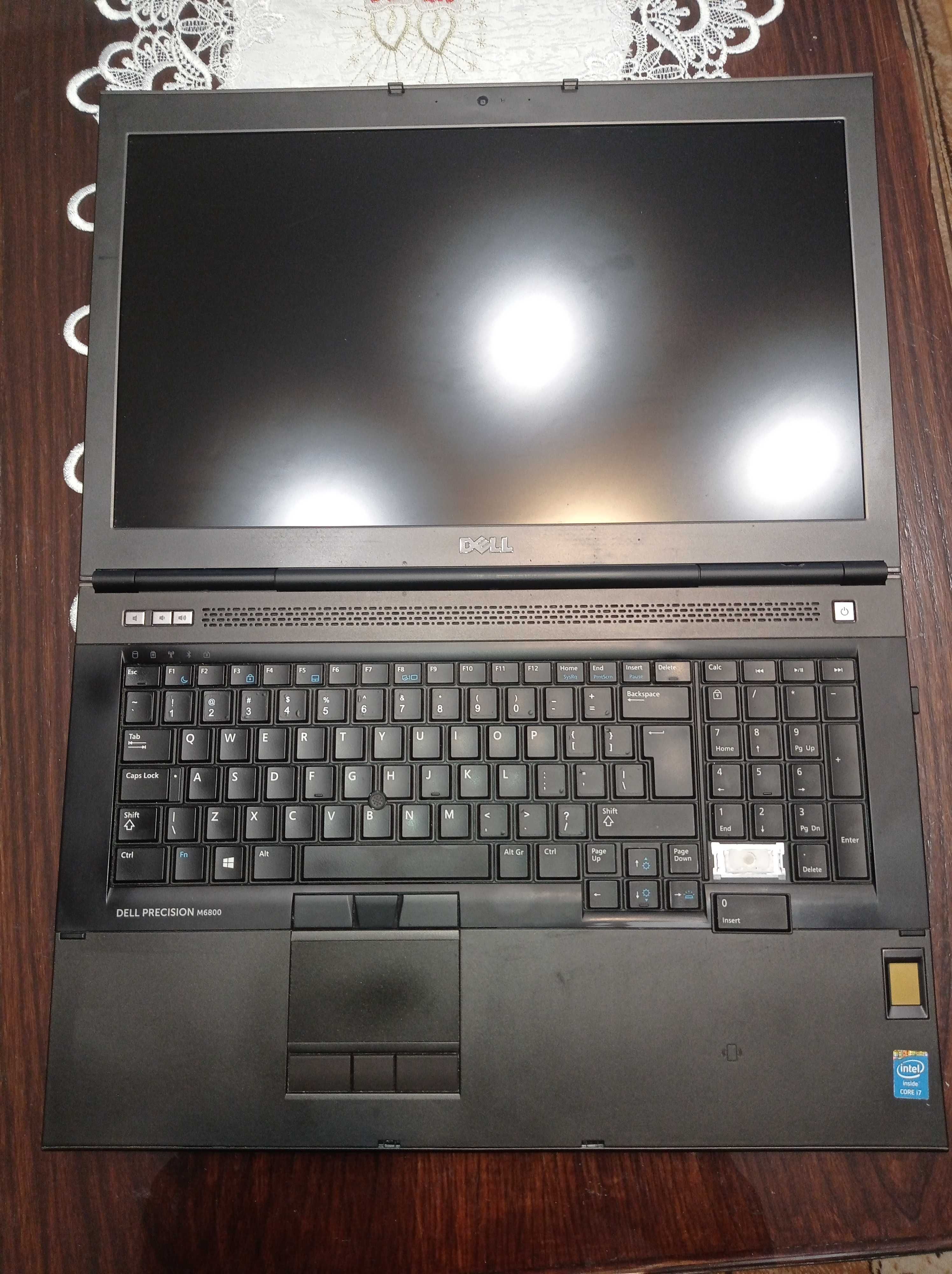 laptop dell m6800