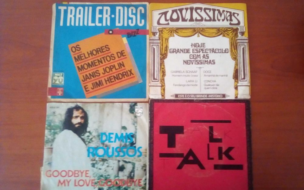 4 singles 45rpm vinil