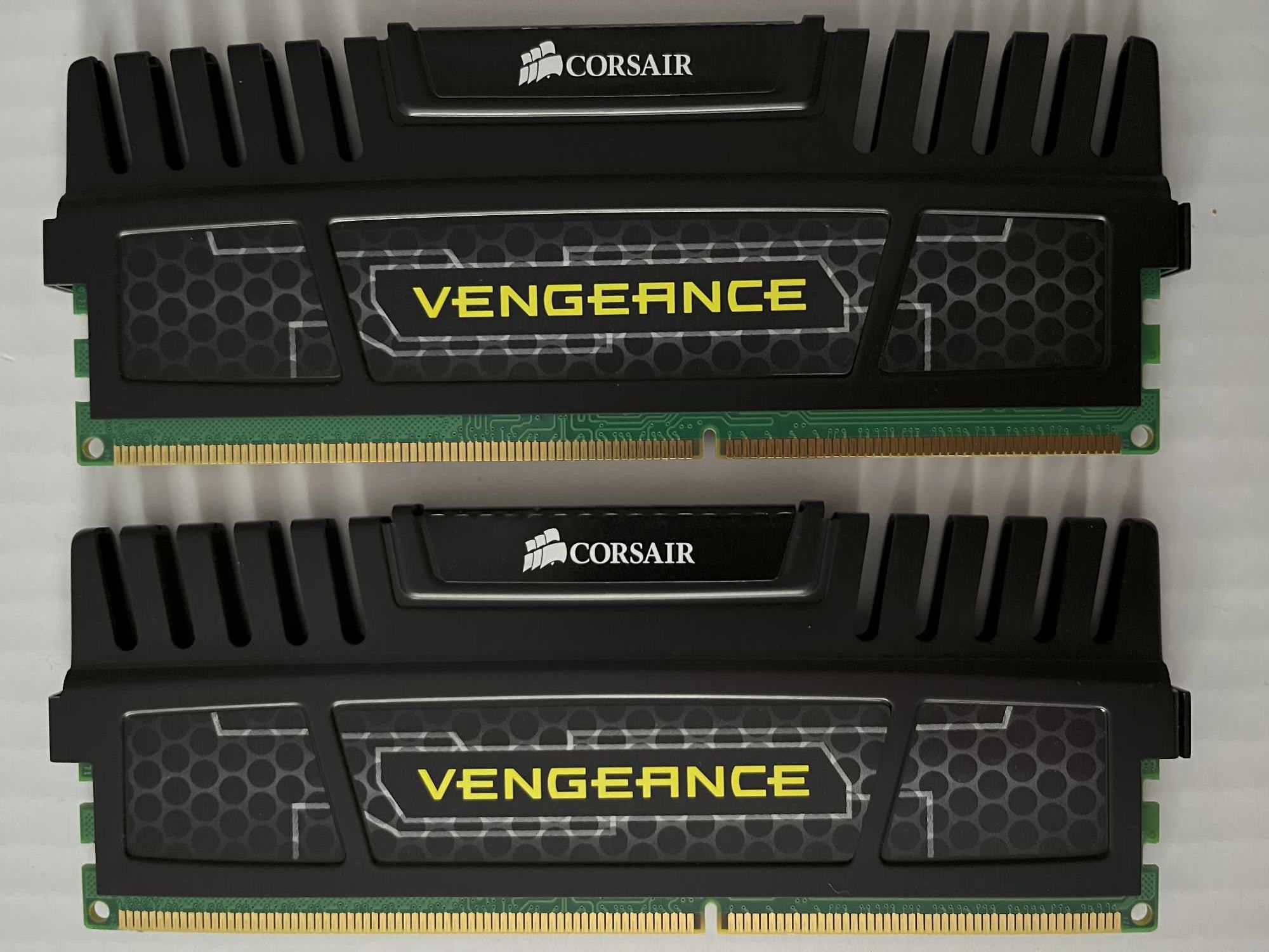Corsair Vengeance 8GB DDR3 Kit 1866MHz, PC3-1500, CL9, 2x4GB Kit
