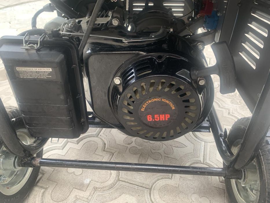 Генератор бензиновий