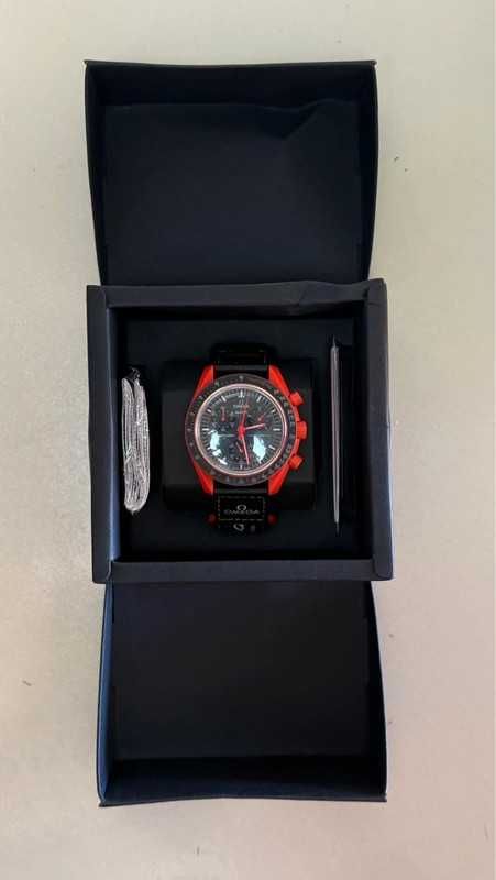 Omega x Swatch SO33O100 Lava Nowość Sezonu Sprawdź Ofertę