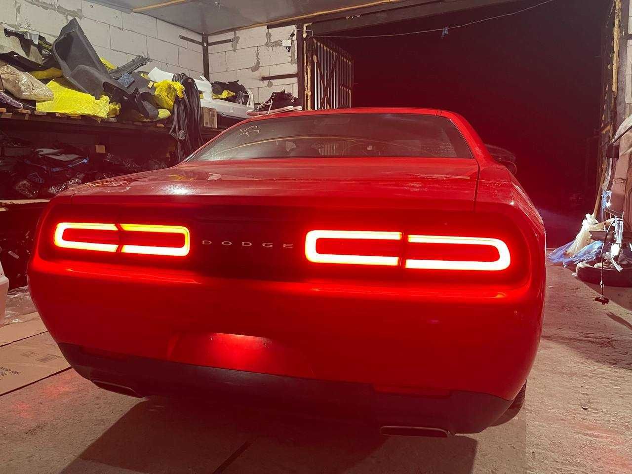 Стопи комплект  Dodge Challenger