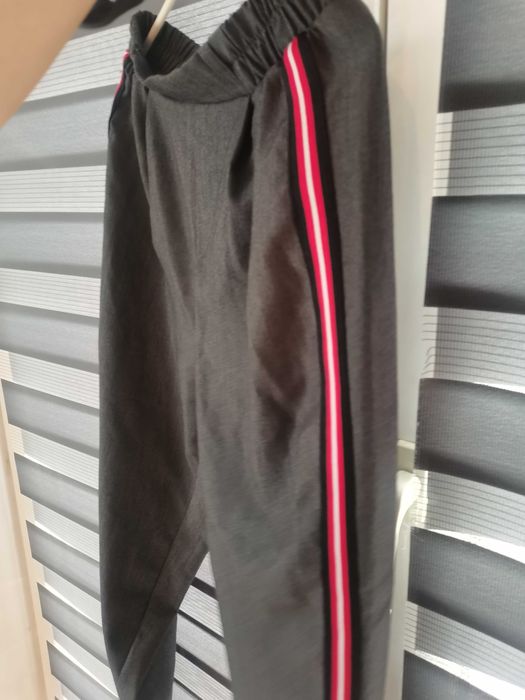 Spodnie dresowe, eleganckie z mankietem