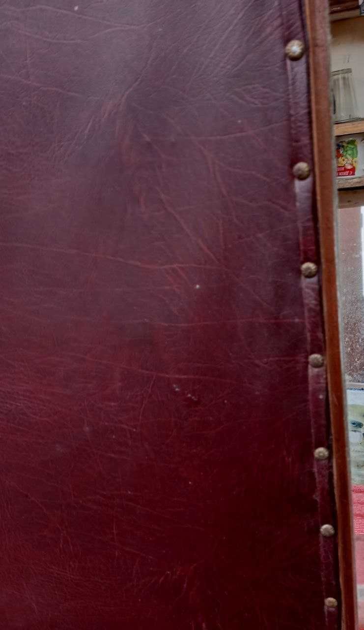 Продам вхідні двері, дерев'яні, з утіпленням