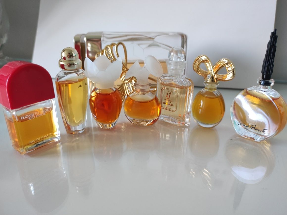 Miniaturki perfum vintage retro Chloe Taylor arden