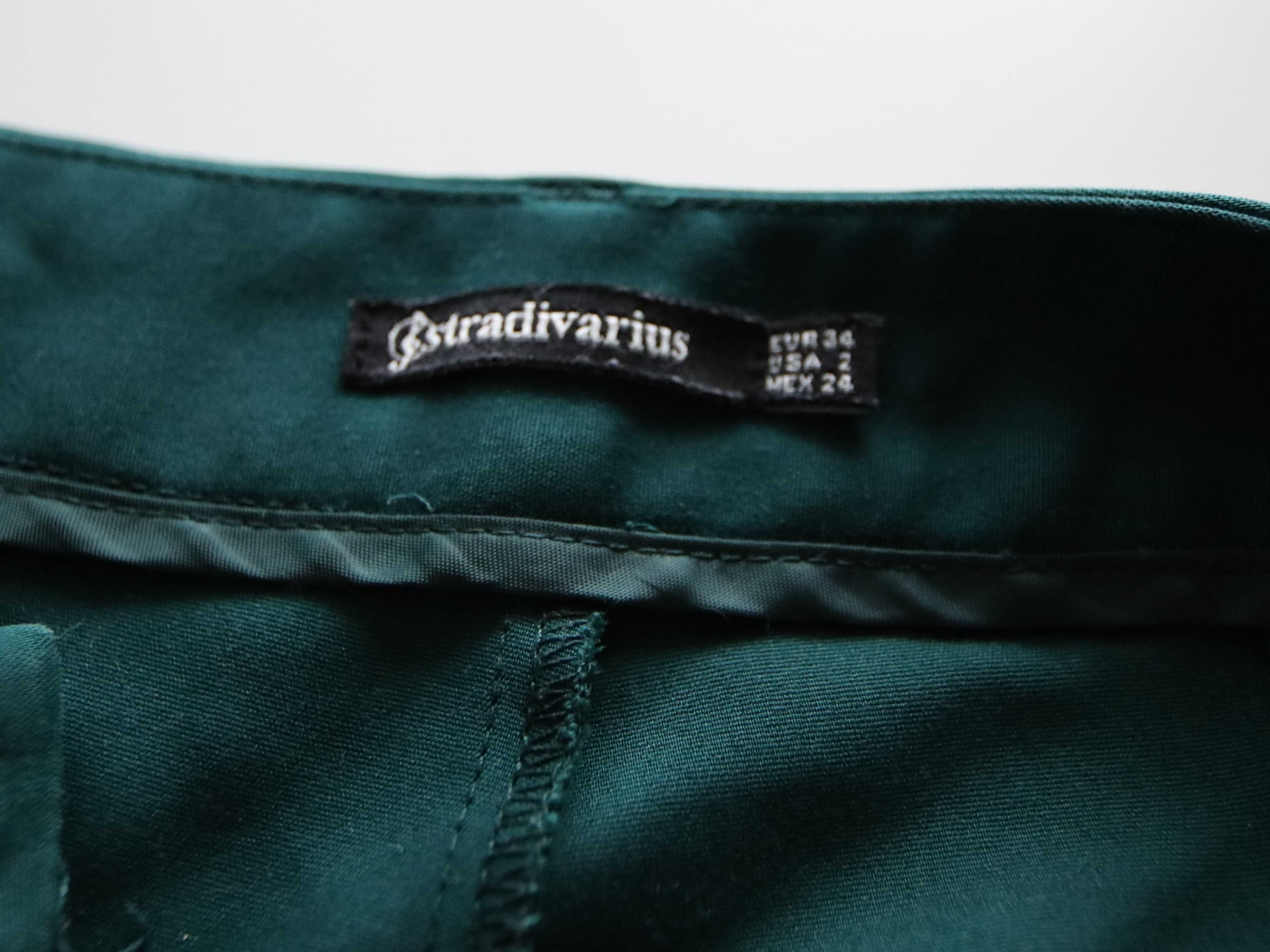 Eleganckie spodnie zielone Stradivarius