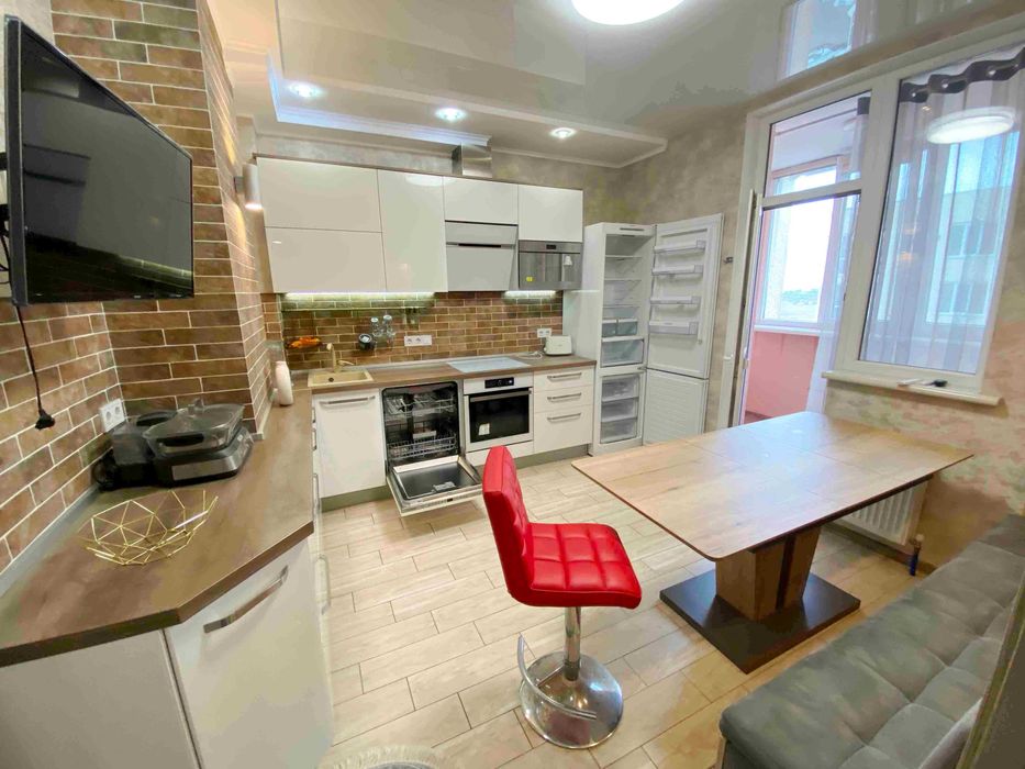 Сдается 3х ком, новый дом! Длительно!