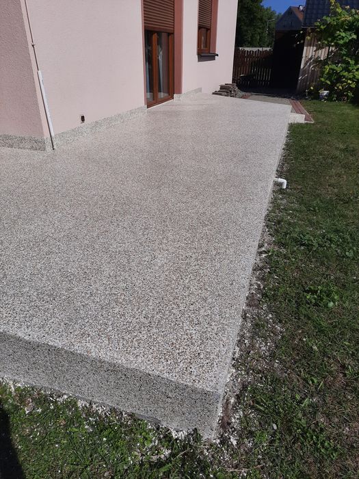 Hydroizolacje żywiczne na balkony i tarasy ,posadzki żywiczne .