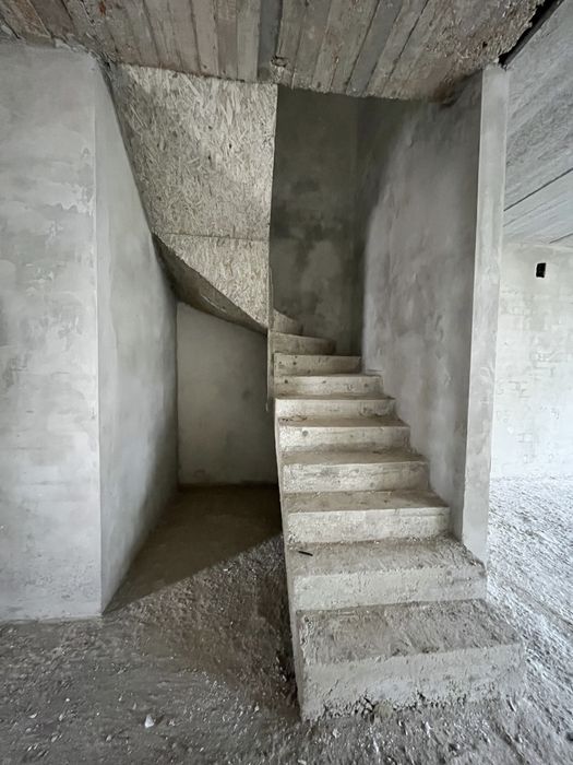 Продається елітний таунхаус в Вовчинцях. Розтермінування