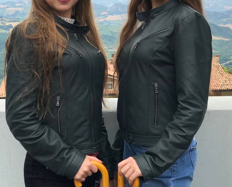 Темно-зеленая куртка из итальянской кожи