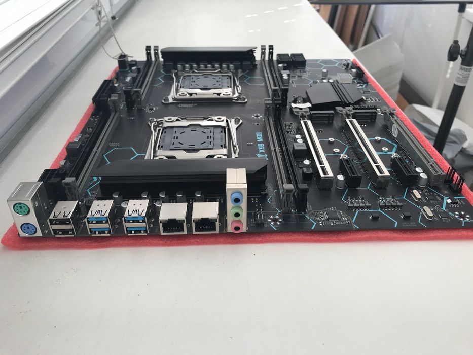 Machinist X99 MD8 Dual , нова плата на сокеті 2011-3 (8 канал озу)