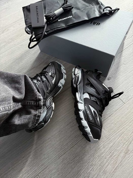 Кросівки Balenciaga Track 3.0 Sneaker in Black/silver premium