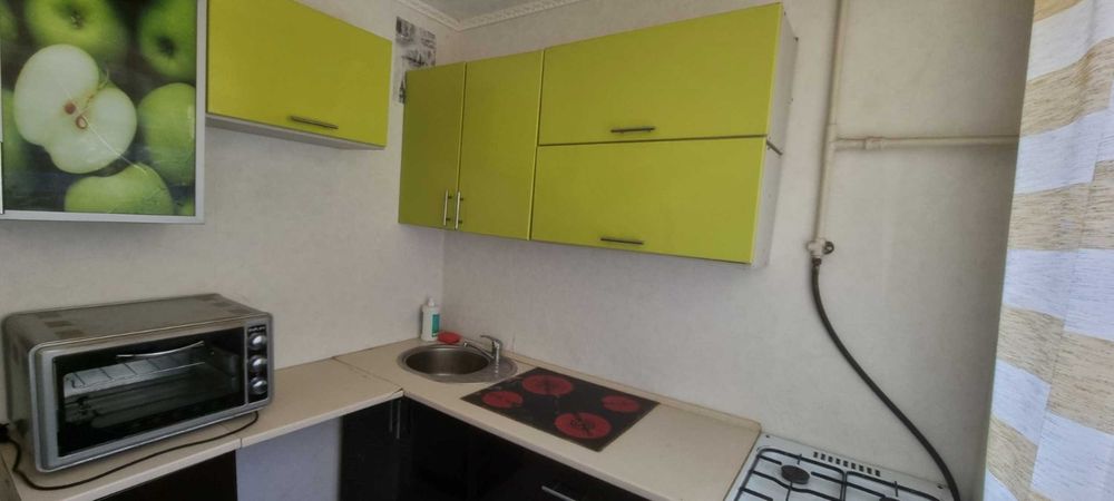 Продам однокімнатну квартиру у гарному стані. пр-т М.Рокосовського,4
