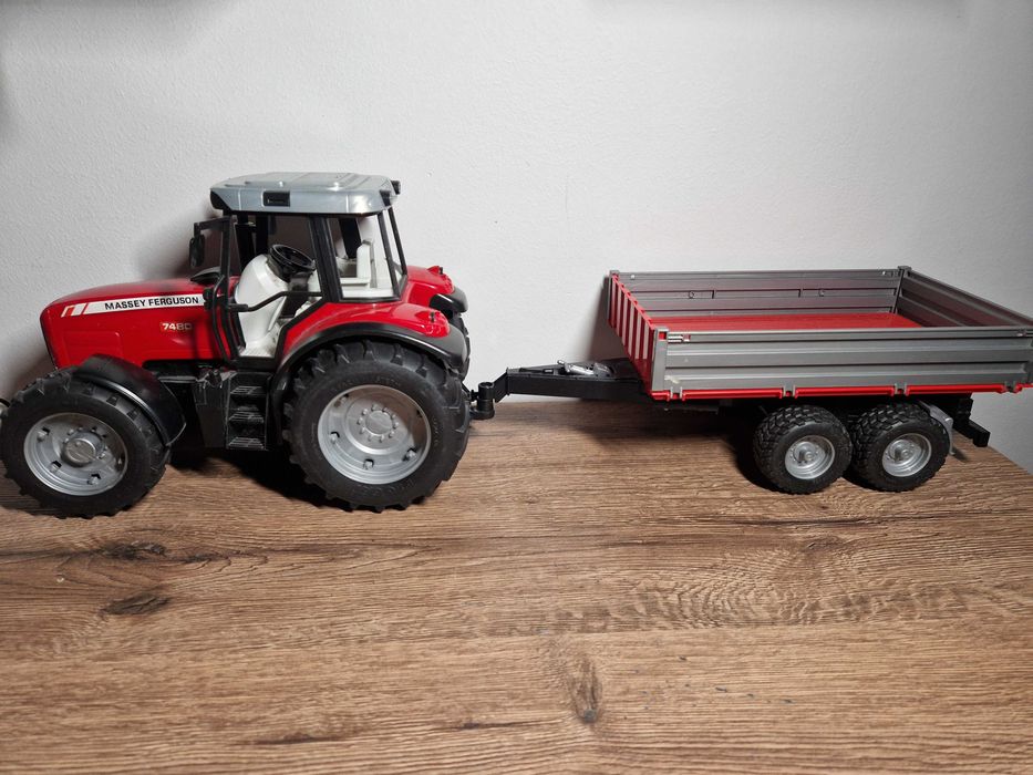 Zabawka Traktor + przyczepka