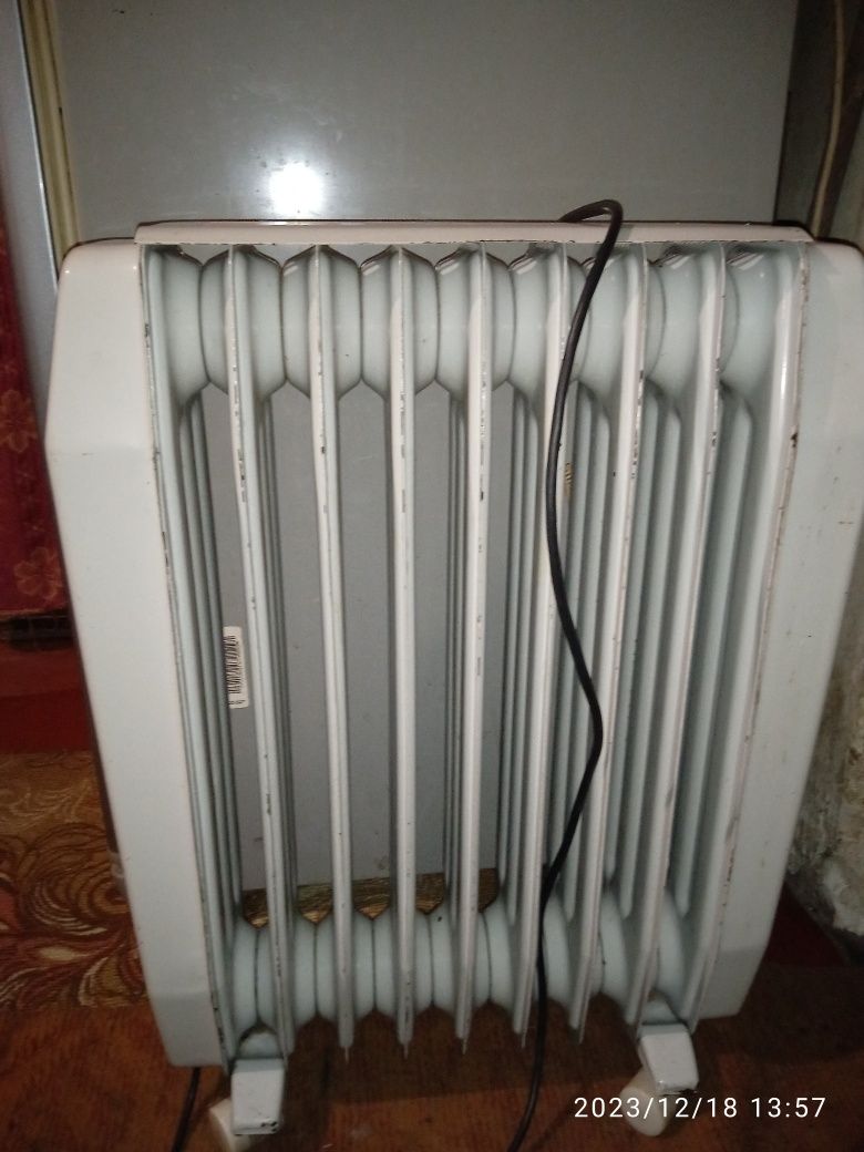 Обогреватель масляный 1 КВ.2.5КВ
