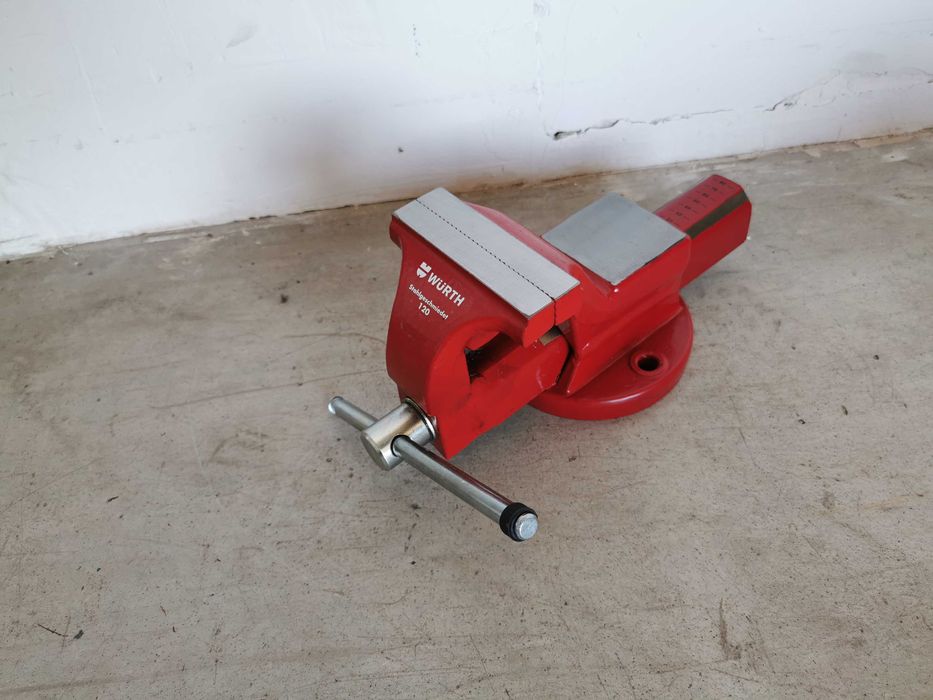 IMADŁO WURTH zabudowa serwisowa warsztatowa regał samochodowy