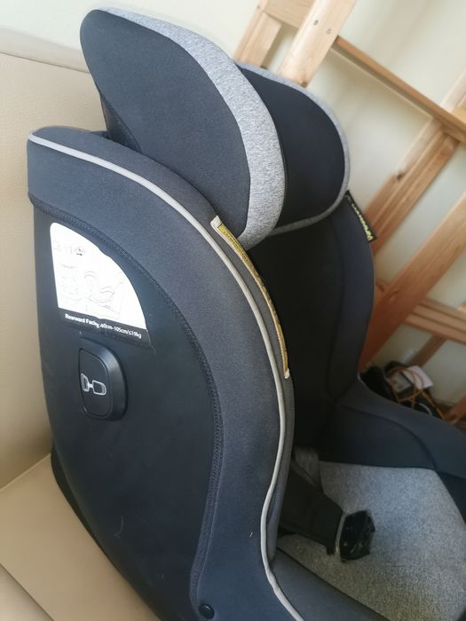 Cadeira auto certificada com plus test Graco ASCENT com base isofamily