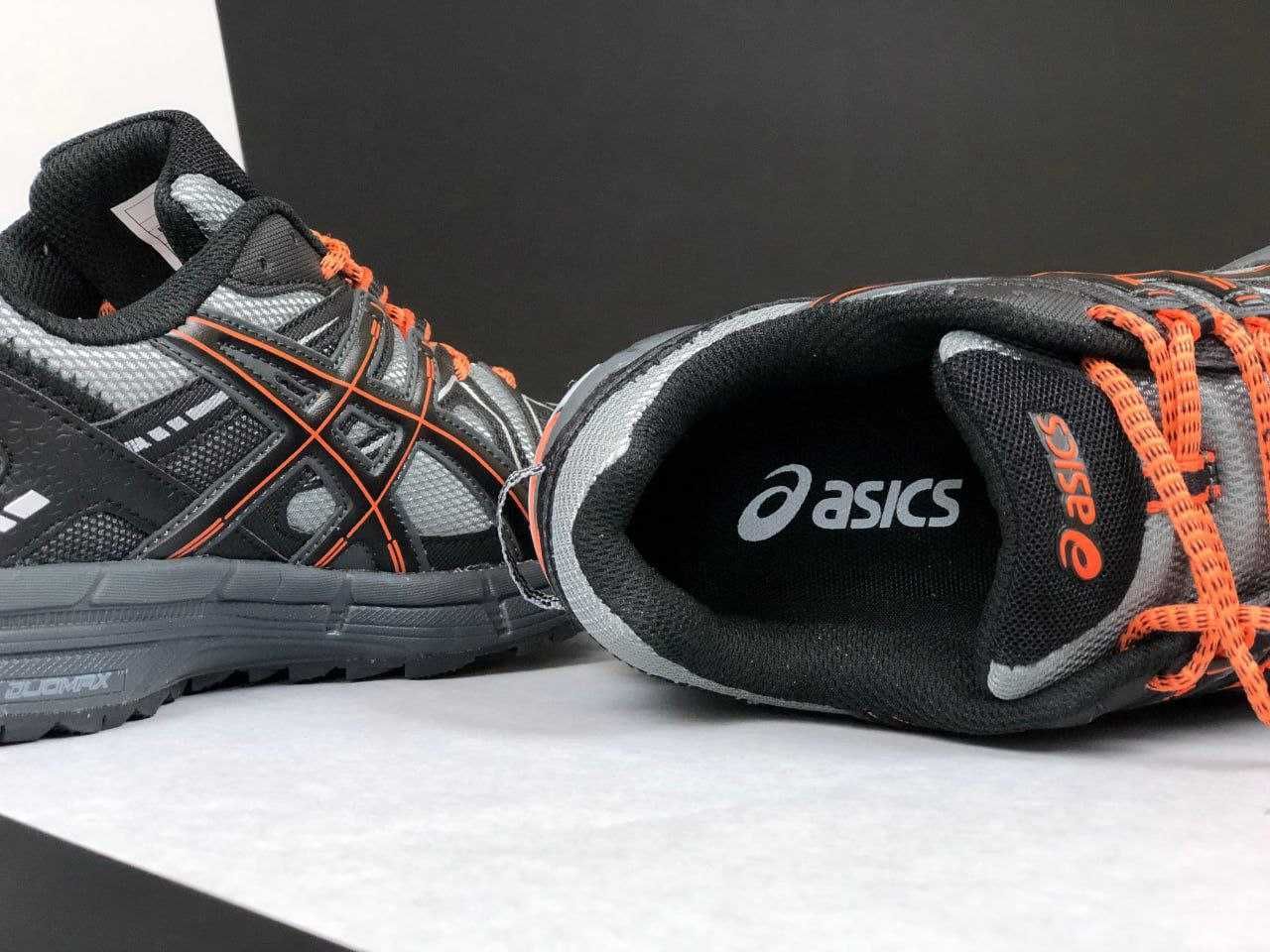 кросівки asics чорні з сірим/помаранчеві