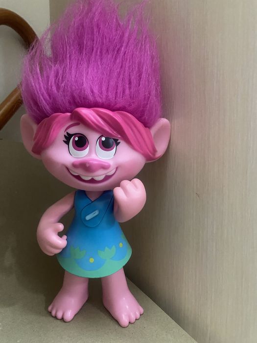 Тролль, музыкальнная кукла