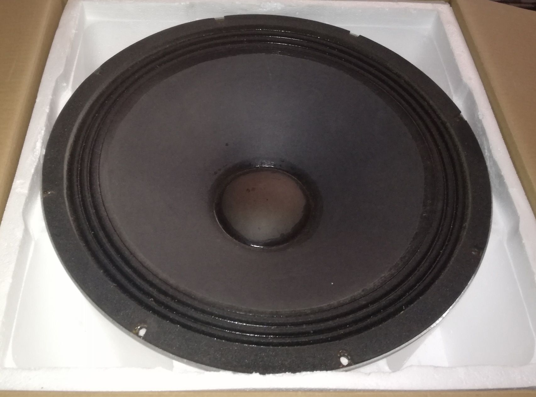 Lote de 10 Altifalantes 18" 4Ohm