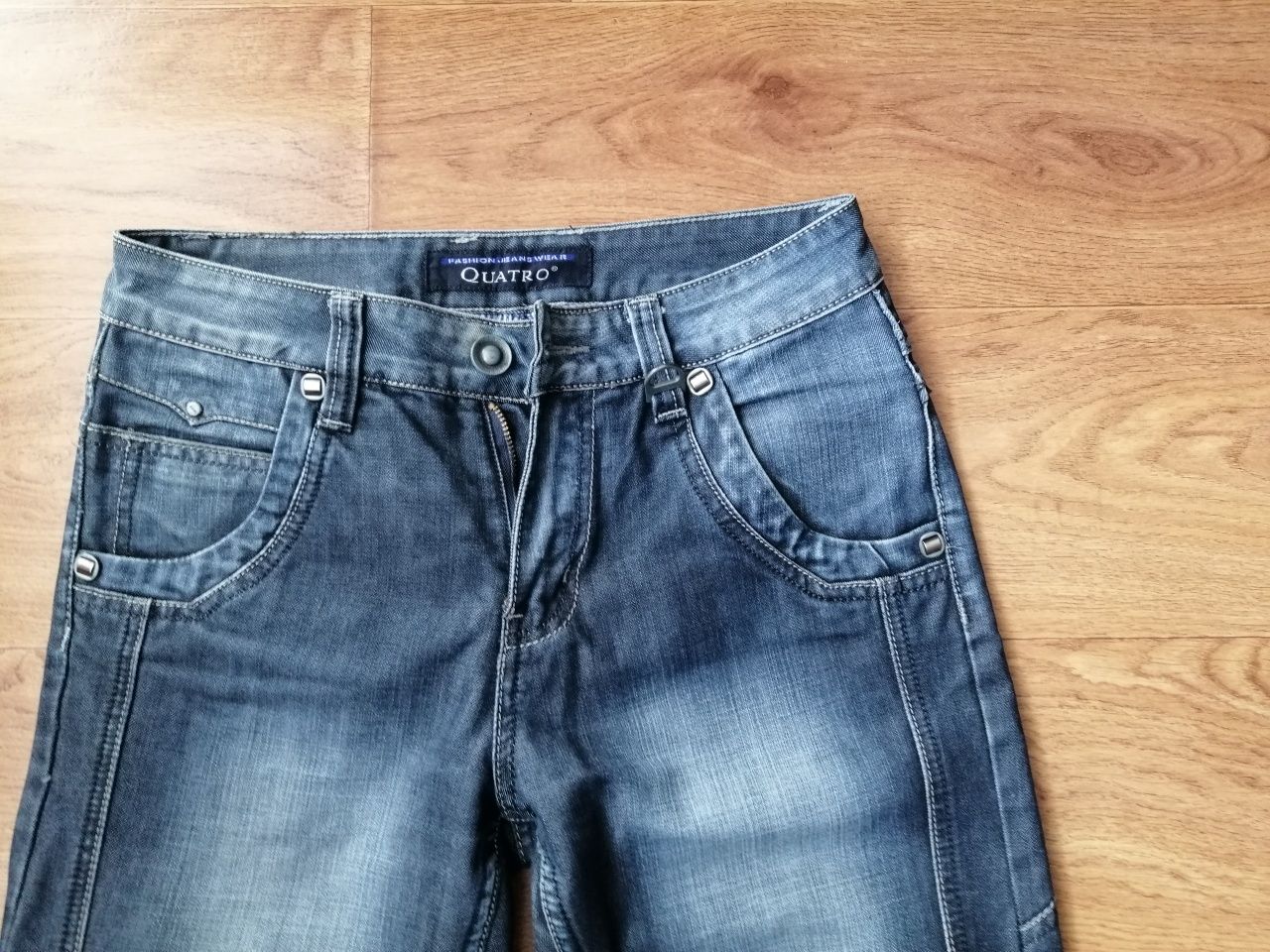 Spodnie jeans Quatro