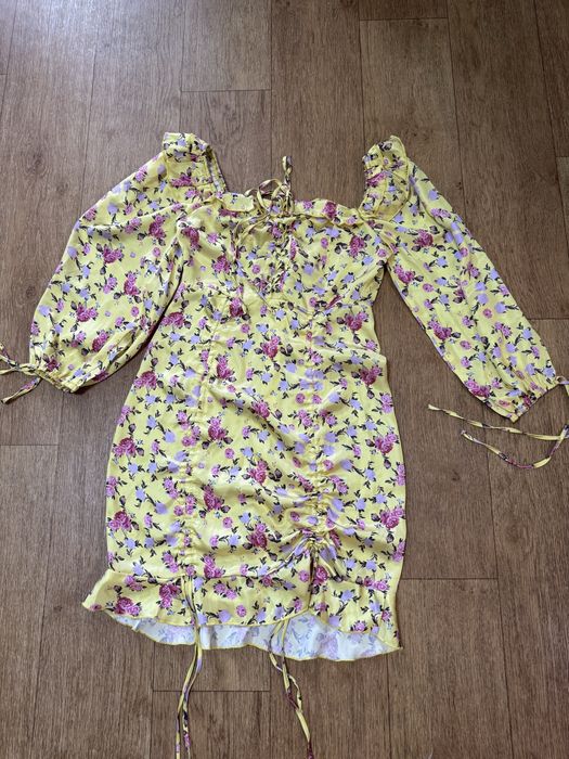 Сатинова сукня bershka