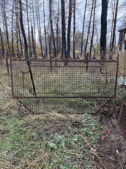 Продам кованый забор и решетки на окна.
