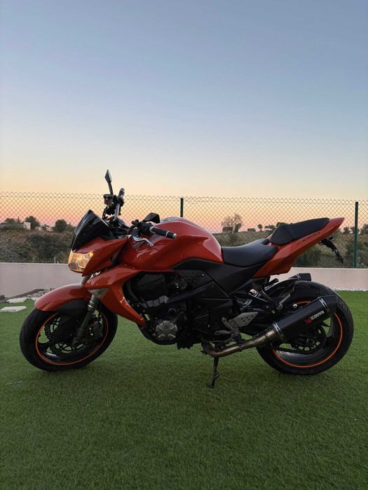 kawasaki Z1000 Laranja
