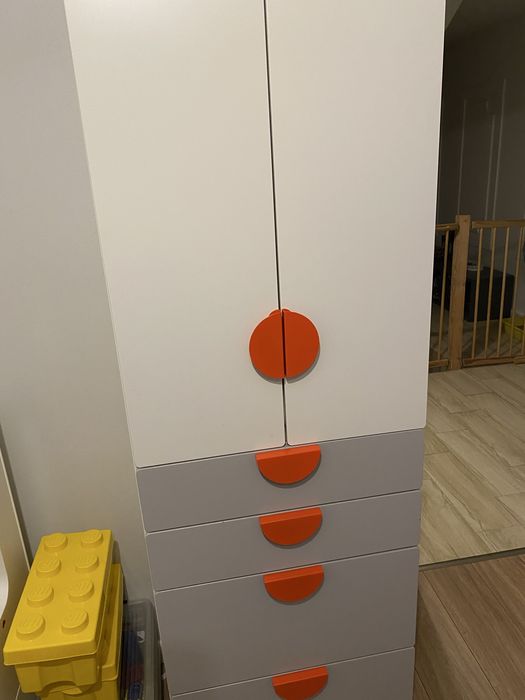 Szafa smastad plasta