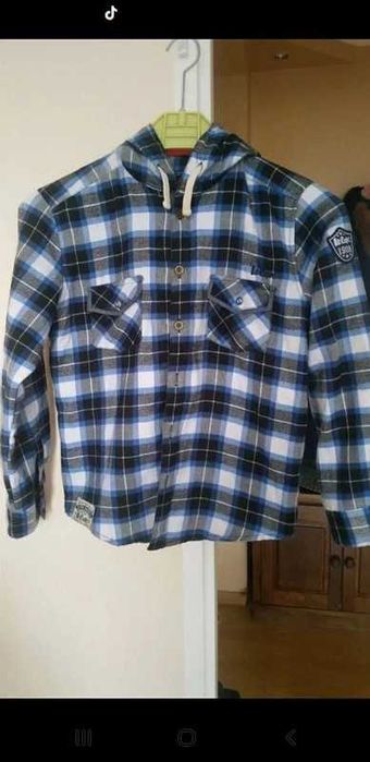 koszula w kratę z kapturem 140