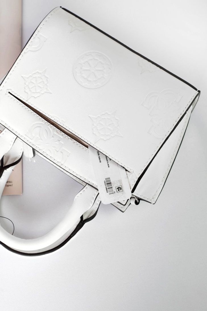 GUESS оригинал. Босоножки на платформе белые 36 38 39 40 40.5