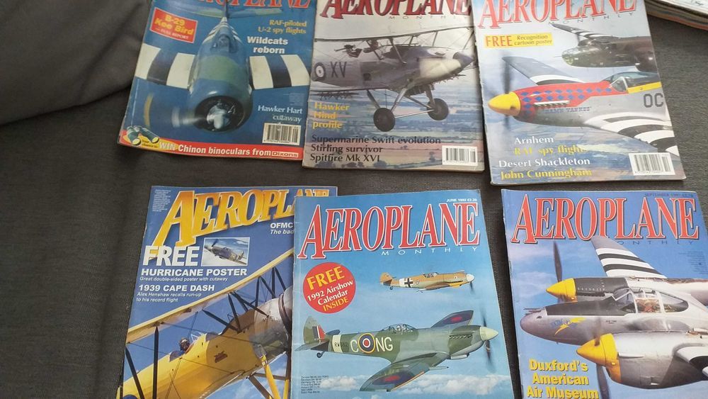 6 Revistas Aeroplane em boa condição,aviões, Spitfire, posters etc