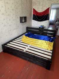 Кровать деревяная двухспальная 180х200